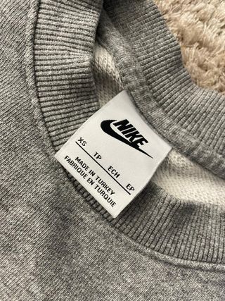 Casaco Nike Varsity Spellout Logo Vintage Cinza