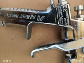 Pistola de Pintar Anest Iwata W-400