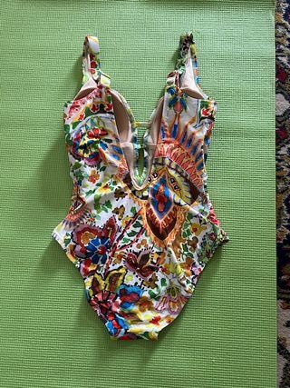 Costume intero fantasia floreale