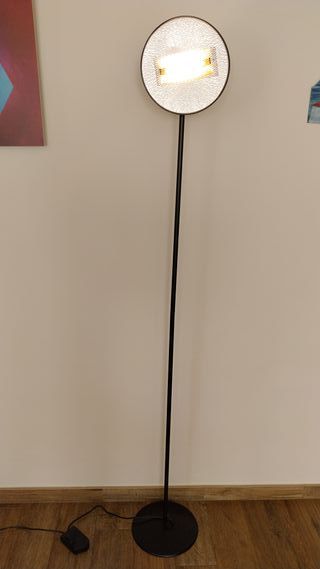 Lámpara de pie moderna cristal y metal