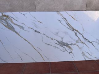 Plancha imitación mármol 2600mm x 670mm