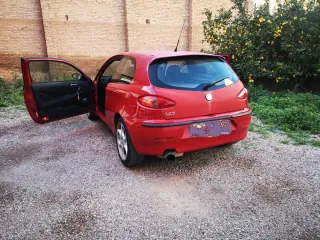 Alfa Romeo 147 2004. CON ITV!