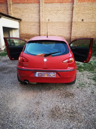 Alfa Romeo 147 2004. CON ITV!