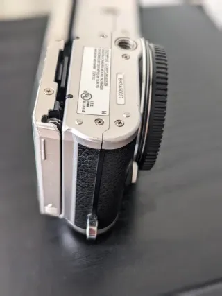 Olympus Pen E-PL8, dos baterías, flash 6.000 fotos