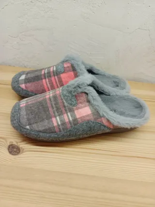 Zapatillas de casa destalonadas