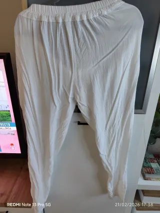 Conjunto Marruecos blanco Talla l pero es como M