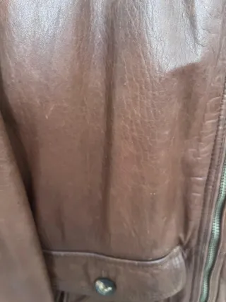 Chaqueta de piel marrón hombre