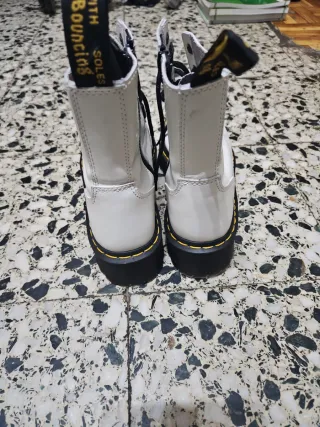 Botas Dr. Martens Blancas