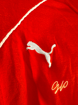 T-shirt Puma rossa con dettagli bianchi – Taglia M