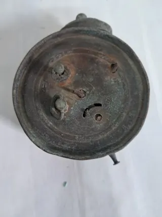 Antiguo despertador para restaurar