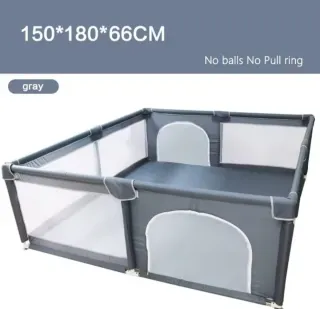 Parque infantil gris