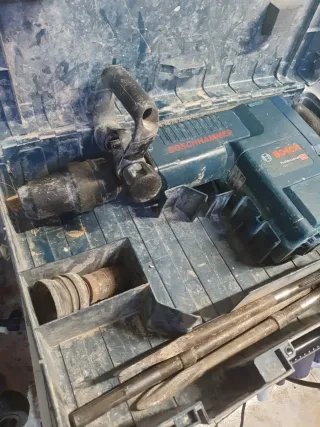 Martillo Bosch GSH 11 E