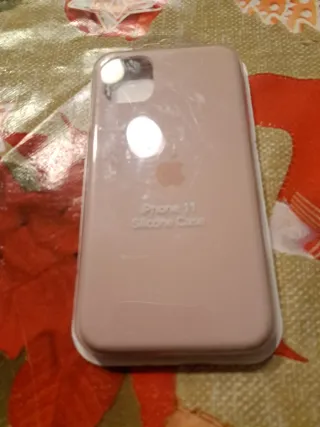 Funda iPhone 11 Silicona Rosa Pastel