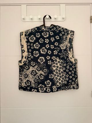 Chaleco Shouthern Cotton floral sin estrenar