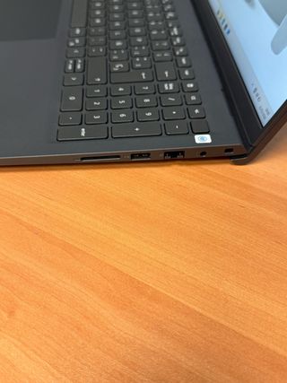 Dell Vostro 15” 3510 i5/16GB/500GB SSD- NUEVO