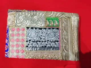 Bolso de mano patchwork dorado y multicolor