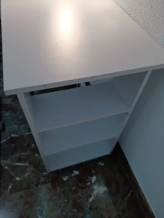 Escritorio infantil blanco