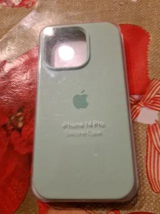 Funda iPhone 14 Pro Verde Pastel Silicona