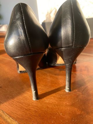 Zapatos de vestir LODI negros con tachuelas