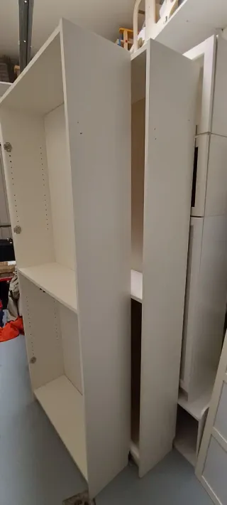 2 Vitrinas Billy Blancas con puertas de cristal