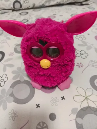 Muñeco Furby Rosa
