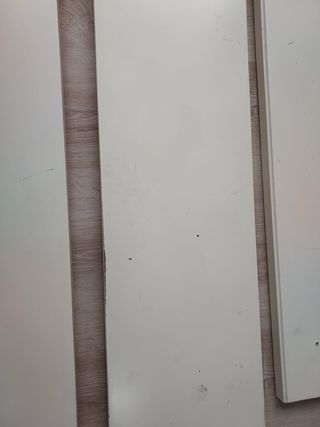 3 Baldas de madera color blancas