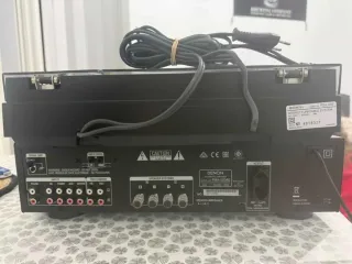 Giradischi Sony PS-LX50 e amplificatore Denon