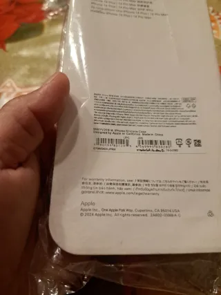 Funda iPhone 14 Pro Max Roja Nueva