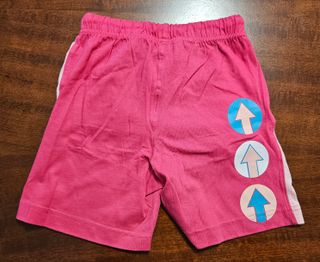 T-shirt e pantaloni bambina