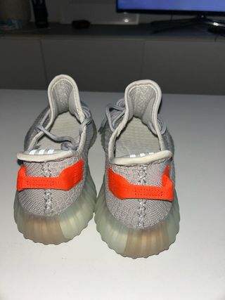 Adidas Yeezy Boost 350 V2 Tail Light