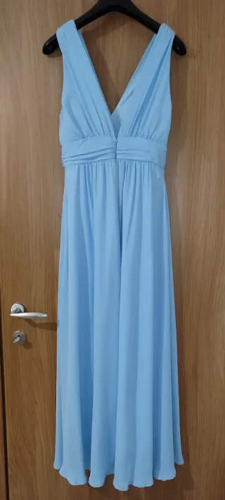 Abito lungo azzurro elegante