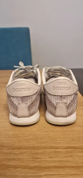 New Balance 420 Mujer Talla 36(22,5 cm)Originales