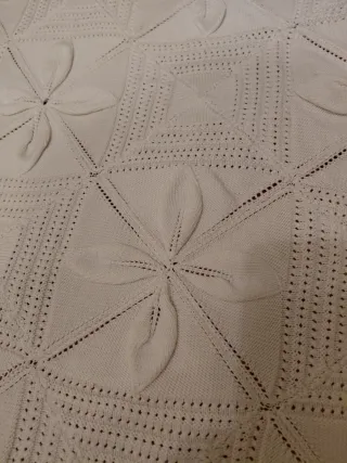 Colcha de ganchillo para cama de 135 cm