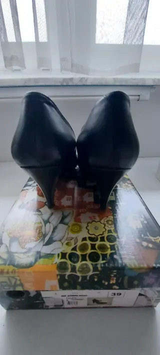 Zapatos de tacón negros piel talla 37
