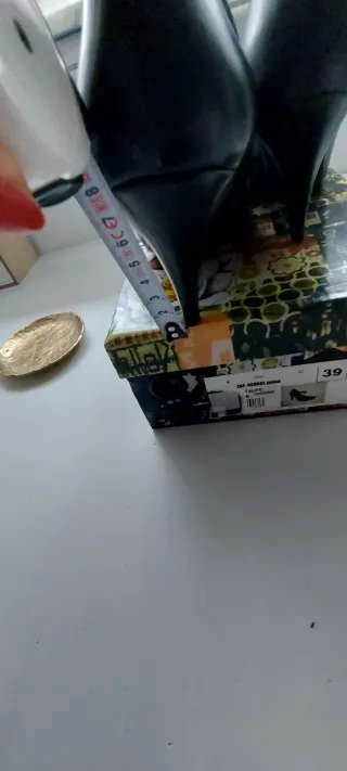 Zapatos de tacón negros piel talla 37