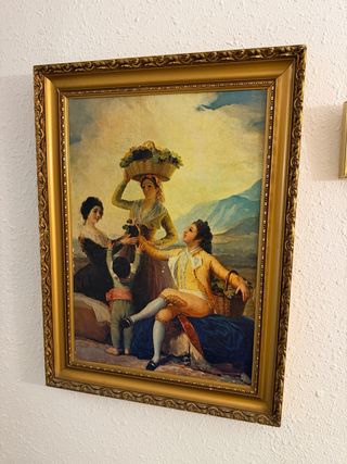 Cuadro decorativo con marco dorado