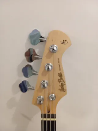 Bajo Eléctrico Harley Benton Negro/Blanco