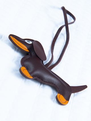 Colgante/llavero perro salchicha bolso