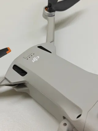 DJI Mini 3 Pro Fly More Combo + DJI RC