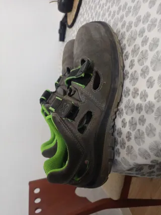 Botas de seguridad Wurth grises y verdes