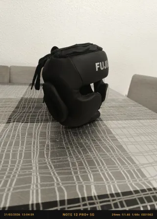 Casco de boxeo Fujimae