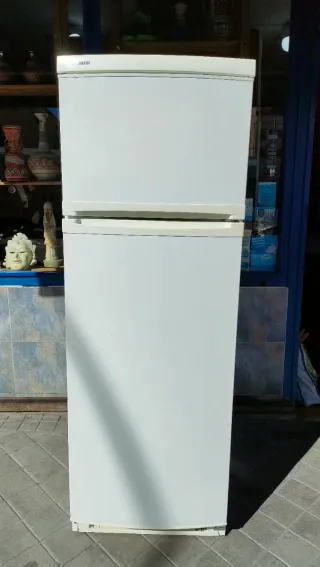 Nevera Refrigeradora Frigorífico ZANUSSI 640513971