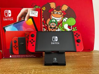 Nintendo Switch OLED Edición Mario Roja NUEVA