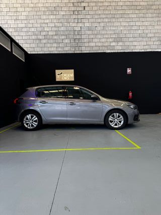Peugeot 308 2017
