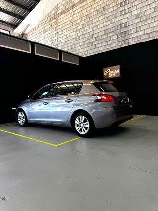 Peugeot 308 2017