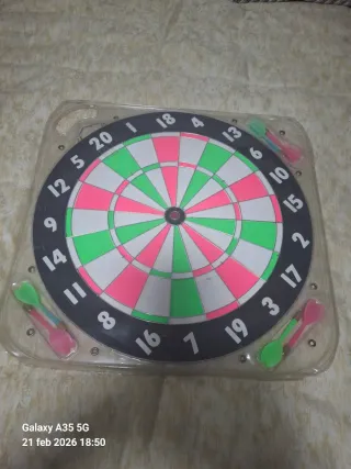 DIANA DOBLE,JUEGO DE DARDOS