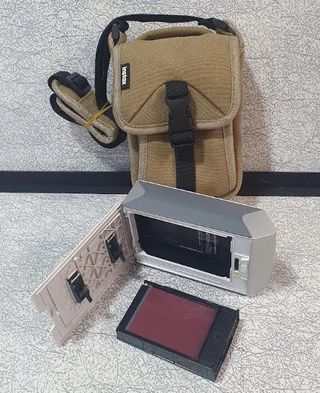 Cámara Instantánea Fujifilm + Bolso