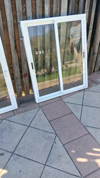 Ventana corredera aluminio y cristal