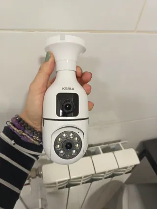 Cámara WiFi Inteligente Bombilla