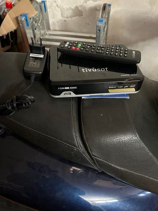 Decoder Tivùsat i-CAN 4000S con scheda oro attiva